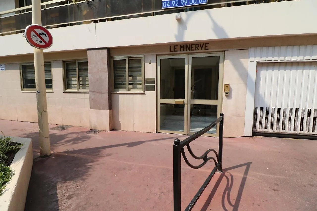 2 Bedroom, 2 Bathrooms, 2 Mins From The Croisette, Monod 348 Cannes